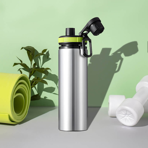 Srebrny bidon 850 ml - z rączką i zamykanym ustnikiem - z Twoim nadrukiem - zielona opaska