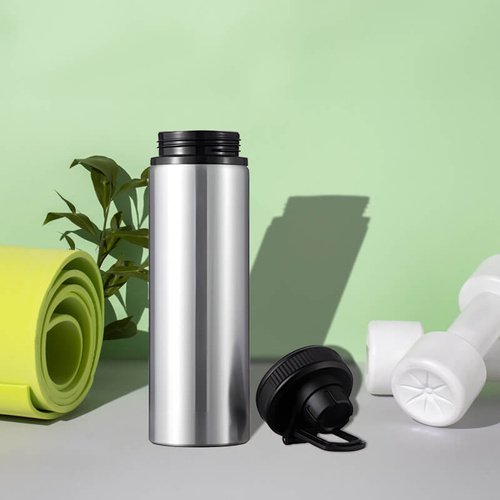 Srebrny bidon 850 ml - z rączką i zamykanym ustnikiem - z Twoim nadrukiem - czarna opaska
