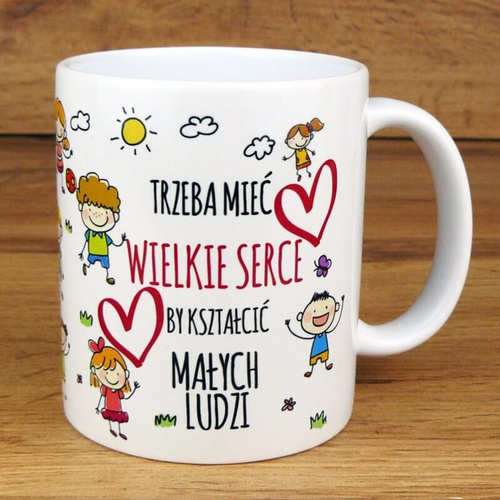 Zestaw prezentowy kubek 330 ml z ozdobnym kartonikiem - Trzeba mieć wielkie serce by kształcić małych ludzi