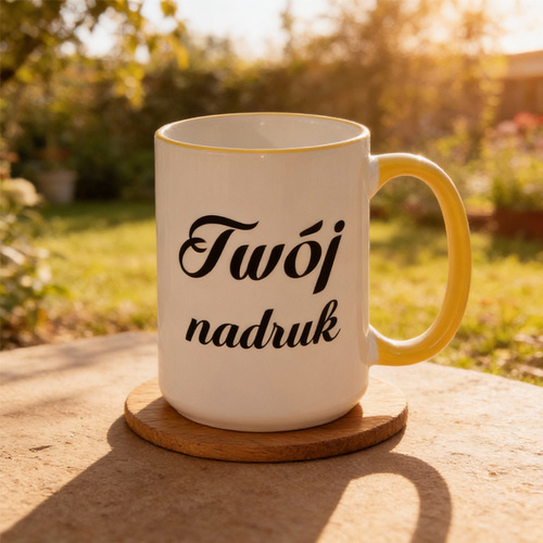 Duży kubek XXL z żółtym uszkiem z Twoim nadrukiem