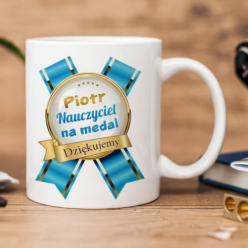 Kubek z nadrukiem - Nauczyciel na medal